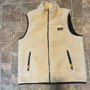 Mens XL L.L. Bean vest